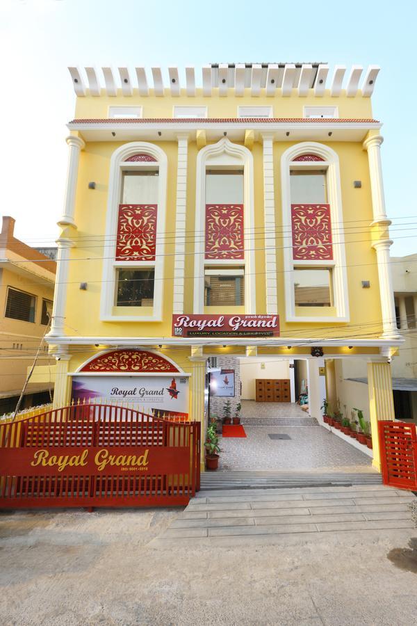 Bed and Breakfast Royal Grand Tambaram Экстерьер фото