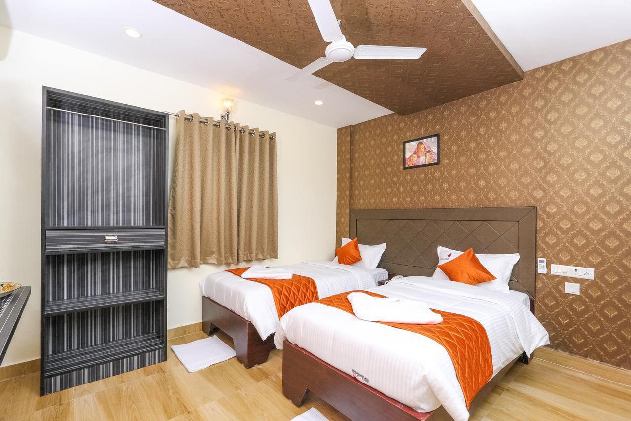 Bed and Breakfast Royal Grand Tambaram Экстерьер фото