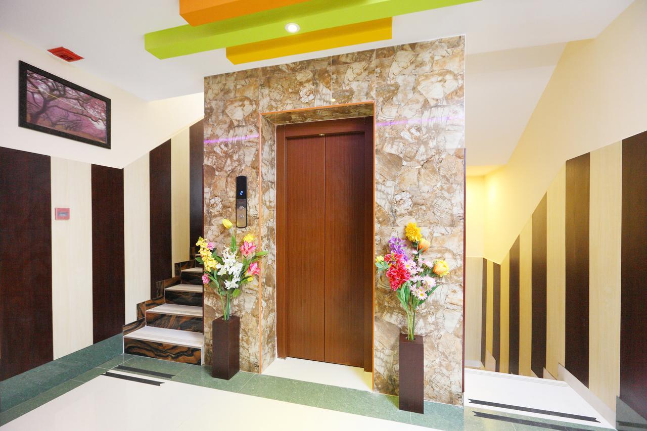 Bed and Breakfast Royal Grand Tambaram Экстерьер фото
