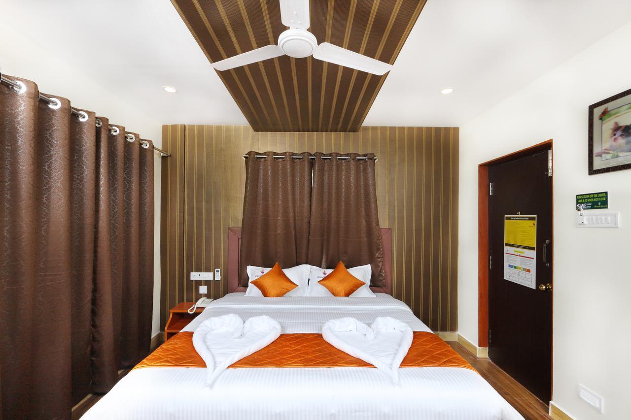 Bed and Breakfast Royal Grand Tambaram Экстерьер фото