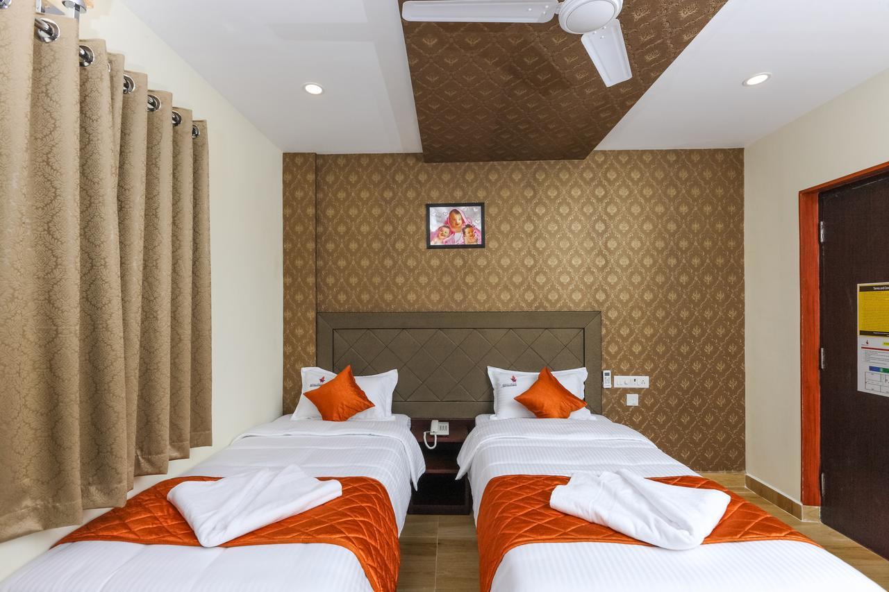 Bed and Breakfast Royal Grand Tambaram Экстерьер фото